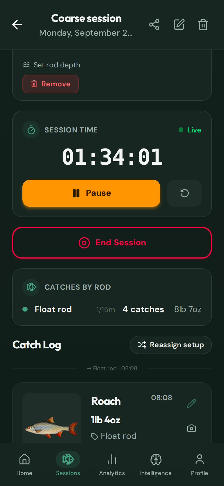 CatchMate Coarse session screen with the red End Session button below the session timer and catch log.